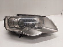 Laden Sie das Bild in den Galerie-Viewer, Frontscheinwerfer VW Passat 3C0941752K Xenon Rechts Scheinwerfer Headlight