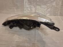 Laden Sie das Bild in den Galerie-Viewer, Frontscheinwerfer Mitsubishi Space Star 19-8301D446 Rechts Headlight SCH9189987499cm