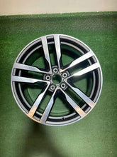 Laden Sie das Bild in den Galerie-Viewer, 1x Alufelge 19 Zoll 8S0601025F Audi Tt Rim Wheel FEL9445966110of