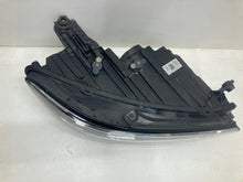 Laden Sie das Bild in den Galerie-Viewer, Frontscheinwerfer VW Passat B8 3G1941036 Full LED Rechts Scheinwerfer Headlight