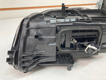 Laden Sie das Bild in den Galerie-Viewer, Frontscheinwerfer Mercedes-Benz W177 A1779064703 LED Links Headlight SCH7567965804os