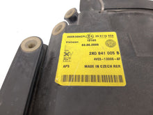 Load image into Gallery viewer, Frontscheinwerfer VW Touran 2K0941005B Links Scheinwerfer Headlight SCH1830751021ip
