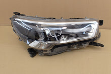 Laden Sie das Bild in den Galerie-Viewer, Frontscheinwerfer Toyota Hilux VIII 81110-0KP41 1EJ-923363-040A LED Rechts