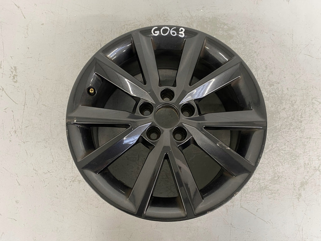 1x Alufelge 16 Zoll 7.0" 5x100 46ET Glanz Silber 5JA601025B Skoda Rapid FEL7081613713lw