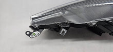 Load image into Gallery viewer, Frontscheinwerfer Toyota 4 Yaris SPP6353 Rechts Scheinwerfer Headlight