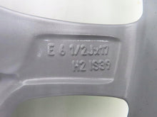 Laden Sie das Bild in den Galerie-Viewer, 4x Alufelge 17 Zoll 6.5" 5x112 39ET Glanz Silber 6856076 BMW F39 X1 F48 FEL1052918538tv