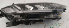 Laden Sie das Bild in den Galerie-Viewer, Frontscheinwerfer Mitsubishi Outlander III 8301D3-32 Rechts Headlight SCH9367271446xf