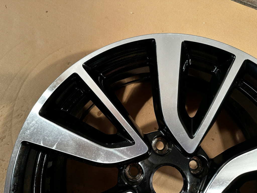 1x Alufelge 19 Zoll 7.0" 5x114.3 40ET 4ES3B Nissan Qashqai J11 Rim Wheel