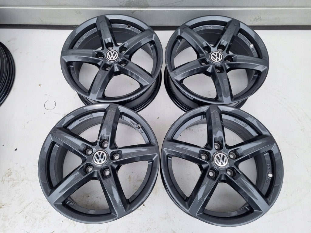 4x Alufelge 16 Zoll 6.5" 5x112 46ET Silber 5G0601025 VW Golf VIII Touran Caddy FEL4553015513ke