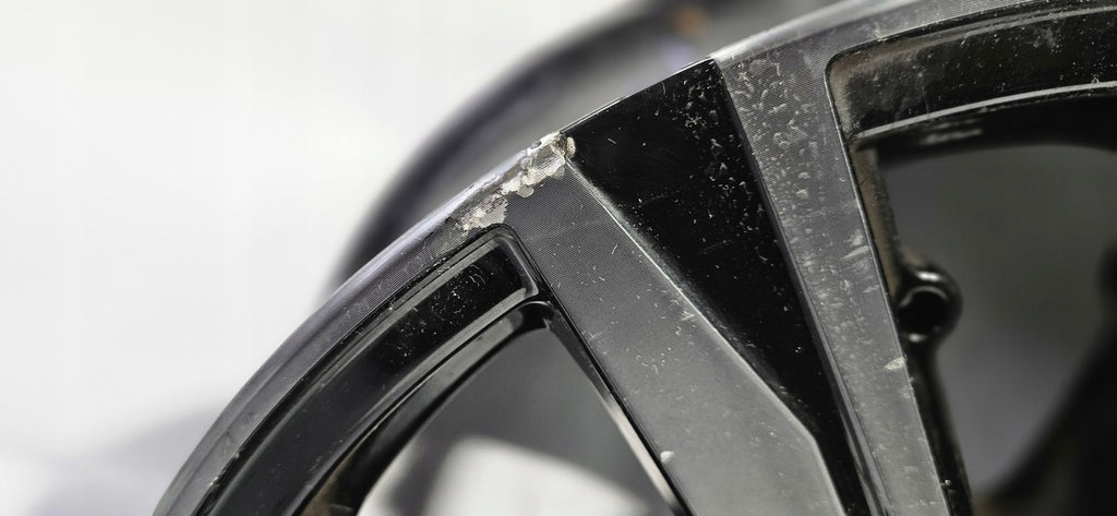 1x Alufelge 18 Zoll 8.0" 5x108 48ET Glanz Silber 9835058180 Peugeot 308 Iii