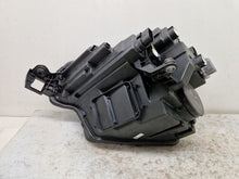 Laden Sie das Bild in den Galerie-Viewer, Frontscheinwerfer Skoda Karoq 57B941010 LED Rechts Scheinwerfer Headlight SCH4933359638zq