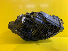 Laden Sie das Bild in den Galerie-Viewer, Frontscheinwerfer Mercedes-Benz W247 A2479063504 LED Links Headlight SCH7281950729vp