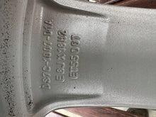 Load image into Gallery viewer, 1x Alufelge 18 Zoll 8.0" 5x108 55ET Glanz Silber DS7C-1007-D1A Ford Mondeo V FEL4601421613xs