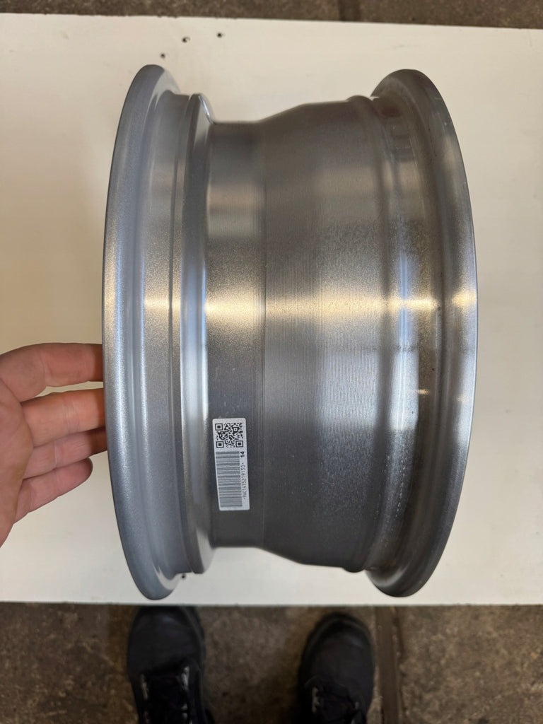 1x Alufelge 16 Zoll 6.5" 5x114.3 45ET Suzuki Rim Wheel FEL5129497559di