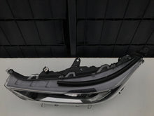 Laden Sie das Bild in den Galerie-Viewer, Frontscheinwerfer Toyota Rav 4 Full LED Links Scheinwerfer Headlight SCH4350358135jj