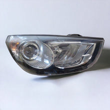 Laden Sie das Bild in den Galerie-Viewer, Frontscheinwerfer Hyundai Ix35 OKL77 Links Scheinwerfer Headlight