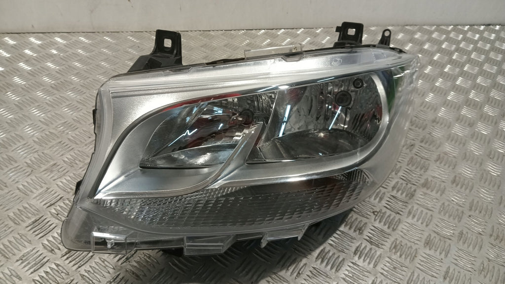 Frontscheinwerfer Mercedes-Benz Sprinter A9109060000 Links Headlight SCH1250093628sr
