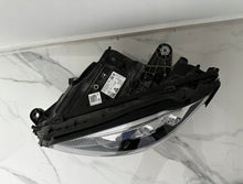 Laden Sie das Bild in den Galerie-Viewer, Frontscheinwerfer Mercedes-Benz W205 A2059061506 LED Links Headlight SCH5913788341vm