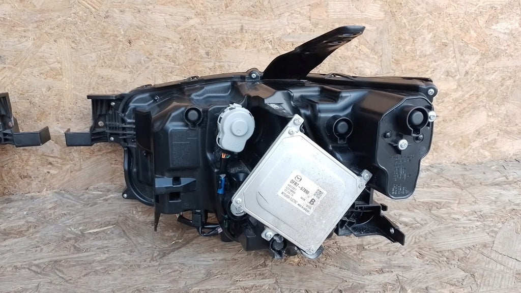 Frontscheinwerfer Mazda Cx-30 LED Ein Satz Scheinwerfer Headlight