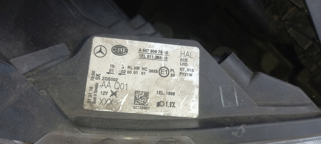 Frontscheinwerfer Mercedes-Benz Vito 4479067800 Rechts Scheinwerfer Headlight SCH7090953465at