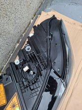 Laden Sie das Bild in den Galerie-Viewer, Frontscheinwerfer BMW X7 G07 9852955-03 Laser Links Scheinwerfer Headlight SCH3322812600cx