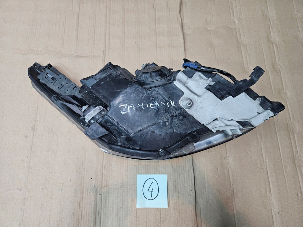 Frontscheinwerfer Toyota Avensis Links Scheinwerfer Headlight SCH2255822520df