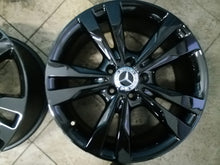 Load image into Gallery viewer, 4x Alufelge 18 Zoll 7.5&quot; 5x112 44ET Schwarz A2054012802 Mercedes-Benz Rim Wheel