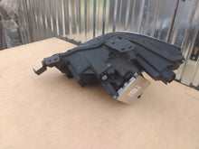 Laden Sie das Bild in den Galerie-Viewer, Frontscheinwerfer Mazda 3 BCJH-51030 LED Rechts Scheinwerfer Headlight SCH6655356391uo