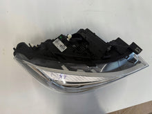 Laden Sie das Bild in den Galerie-Viewer, Frontscheinwerfer BMW 3 F34 7470442 Rechts Scheinwerfer Headlight SCH5717151897qo