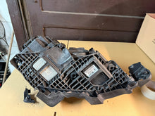 Load image into Gallery viewer, Frontscheinwerfer VW Golf VI 111011 Xenon Links Scheinwerfer Headlight SCH6132371233tk