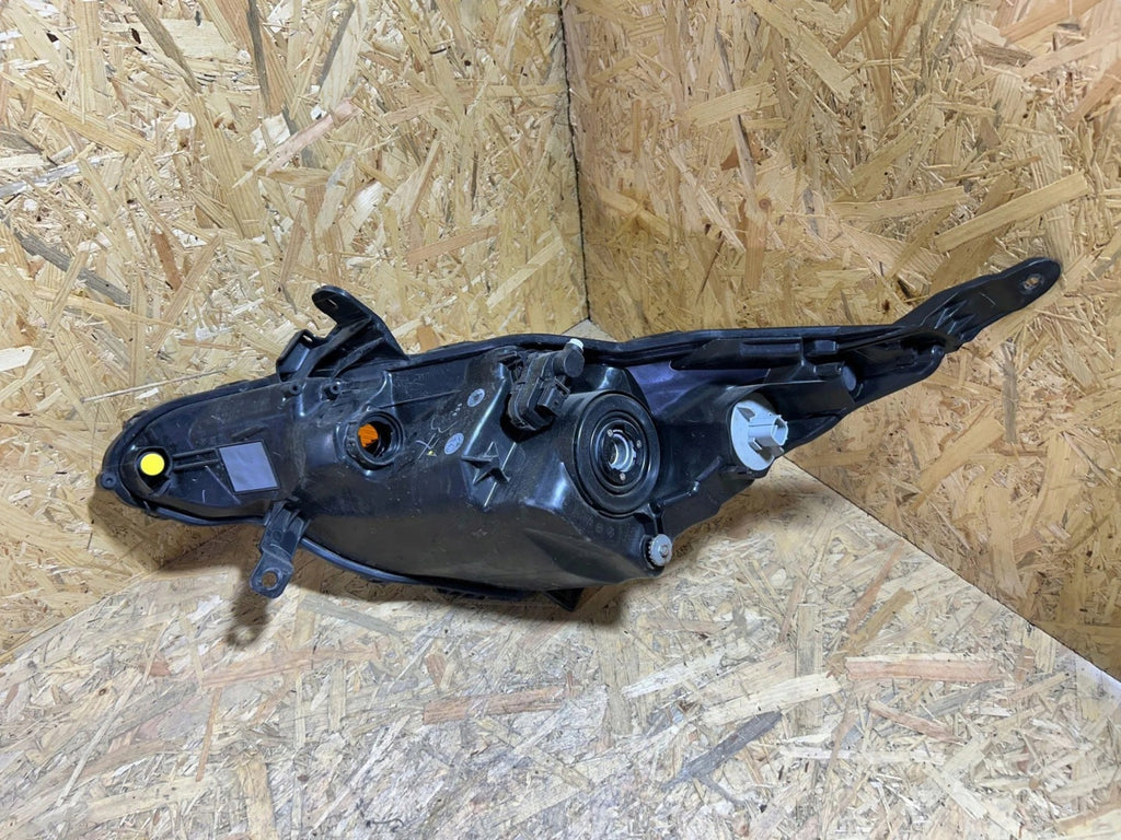 Frontscheinwerfer Toyota Aygo 811300H131 Rechts Scheinwerfer Headlight SCH2811115344op