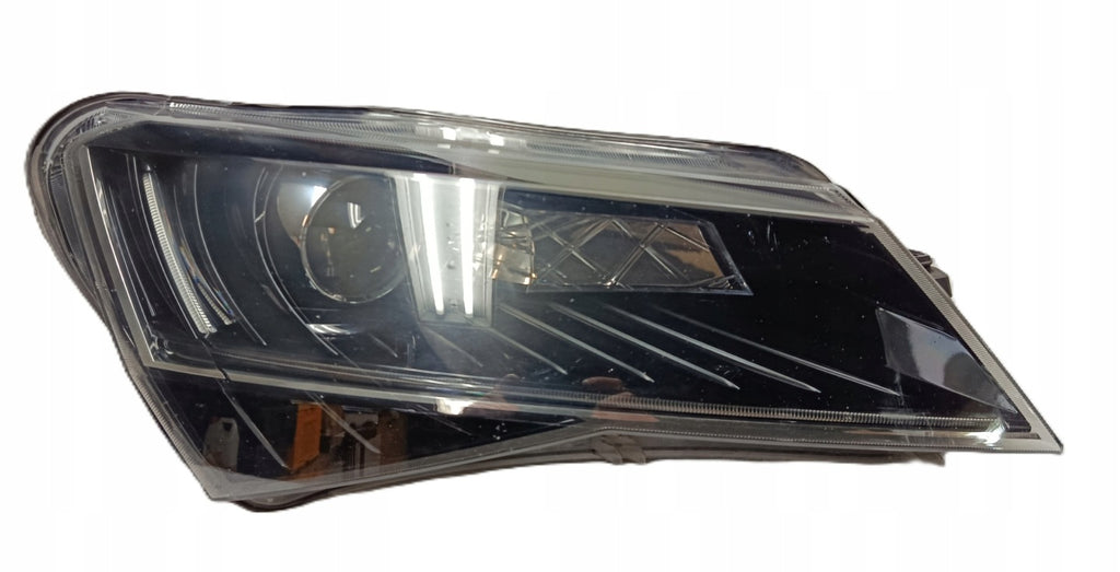 Frontscheinwerfer Skoda Superb III 3V1941016B Xenon Rechts Headlight SCH5374742560wl
