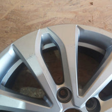 Load image into Gallery viewer, 1x Alufelge 16 Zoll 6.5" 5x114.3 44ET Glanz Silber 403004651R Renault Megane Iv FEL1846436446ef