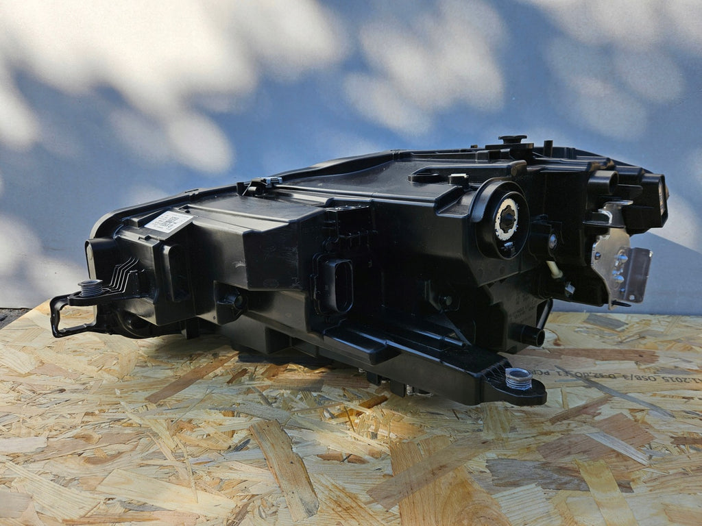 Frontscheinwerfer Skoda Superb 3P1941016 LED Rechts Scheinwerfer Headlight SCH3784391419wl