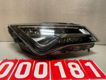 Laden Sie das Bild in den Galerie-Viewer, Frontscheinwerfer Seat Ateca 90117434A LED Rechts Scheinwerfer Headlight