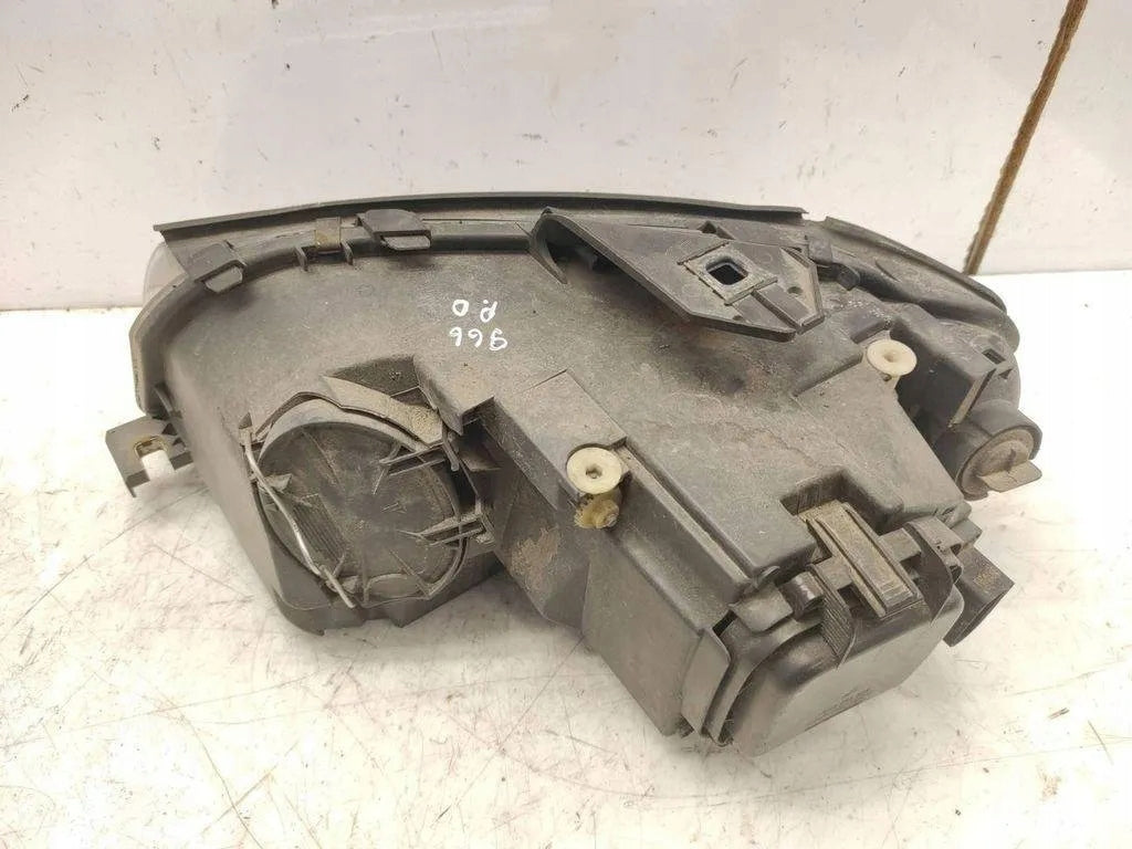 Frontscheinwerfer Audi A3 Sportback 1301016093 Rechts Scheinwerfer Headlight SCH4537578999ie