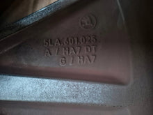 Laden Sie das Bild in den Galerie-Viewer, 1x Alufelge 19 Zoll 8.0" 5x112 45ET 5LA601025- Skoda Enyaq Iv Rim Wheel FEL5909187912uo