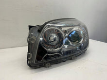 Laden Sie das Bild in den Galerie-Viewer, Frontscheinwerfer Toyota Rav 4 III Links Scheinwerfer Headlight SCH3264538127yh