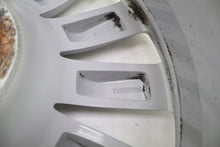 Laden Sie das Bild in den Galerie-Viewer, 1x Alufelge 16 Zoll 6.5" 5x98 39ET Glanz Silber 735585995 Fiat 500l Rim Wheel FEL9924092075qj