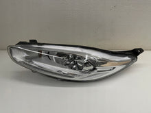 Laden Sie das Bild in den Galerie-Viewer, Frontscheinwerfer Ford Fiesta I C1BB13W030CH Links Scheinwerfer Headlight SCH2211542745pg