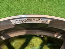 Load image into Gallery viewer, 1x Alufelge 19 Zoll 8.0" 5x112 A1564013000 Mercedes-Benz Gla Amg Rim Wheel FEL8468282407am