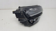 Load image into Gallery viewer, Frontscheinwerfer Skoda Karoq 57B941016F 10900410020517609 Rechts Headlight SCH7015538524fx