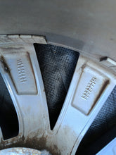Laden Sie das Bild in den Galerie-Viewer, 1x Alufelge 18 Zoll 7.5&quot; 5x112 51ET 5E0601025 Skoda Octavia Iii Rim Wheel