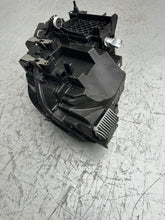Laden Sie das Bild in den Galerie-Viewer, Frontscheinwerfer BMW 2 G42 8083636-07 Rechts Scheinwerfer Headlight SCH7105200596ri