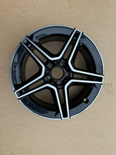 Load image into Gallery viewer, 1x Alufelge 18 Zoll 7.5" 5x112 44ET A2054019500 Mercedes-Benz W205 Rim Wheel FEL8233086477rt