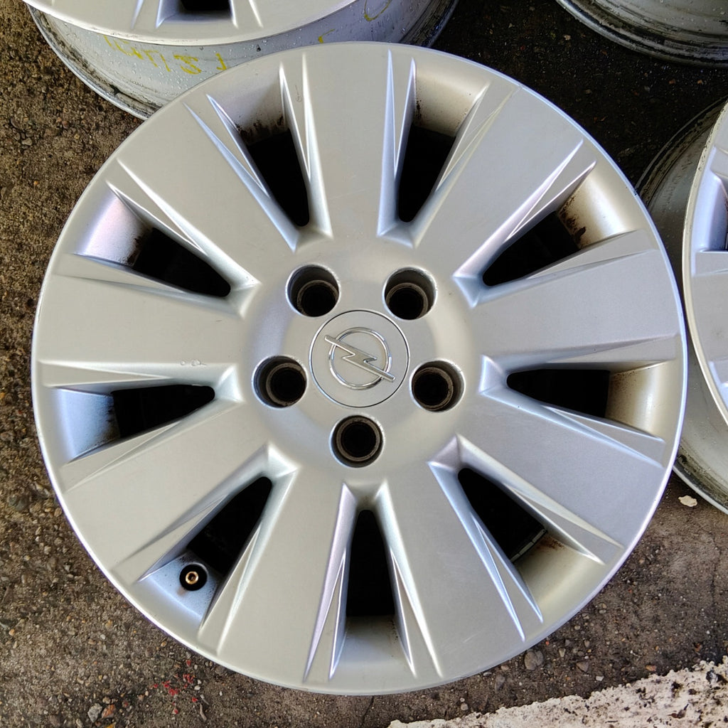 4x Alufelge 16 Zoll 6.5" 5x110 41ET Glanz Silber Opel Vectra Rim Wheel FEL6805933878ru