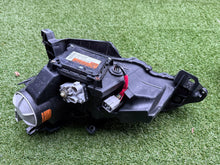 Laden Sie das Bild in den Galerie-Viewer, Frontscheinwerfer Subaru Brz LED Rechts Scheinwerfer Headlight