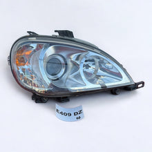 Load image into Gallery viewer, Frontscheinwerfer Mercedes-Benz W163 1638200749 Rechts Scheinwerfer Headlight