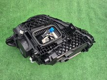 Laden Sie das Bild in den Galerie-Viewer, Frontscheinwerfer Mercedes-Benz W247 A2479061404 Rechts Scheinwerfer Headlight SCH3497503657yo