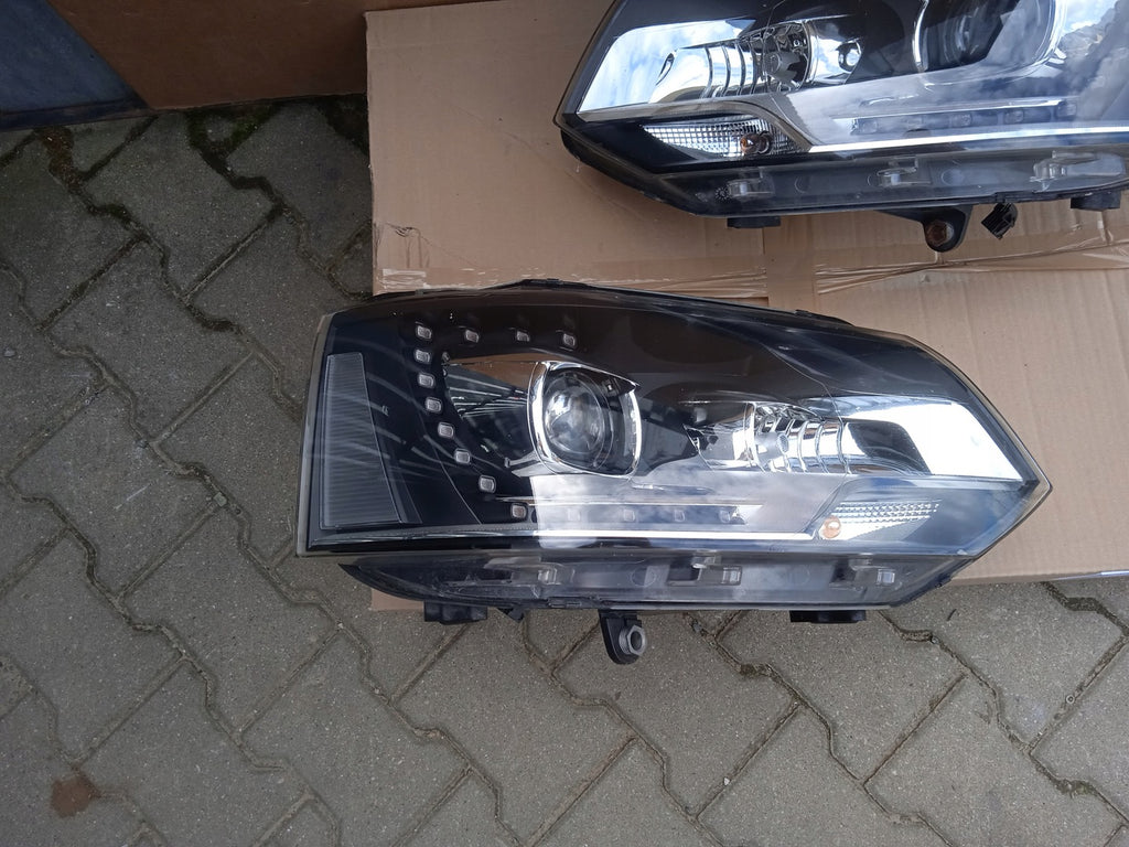 Frontscheinwerfer VW Transporter 7E5941015 7E5941016 Rechts oder Links